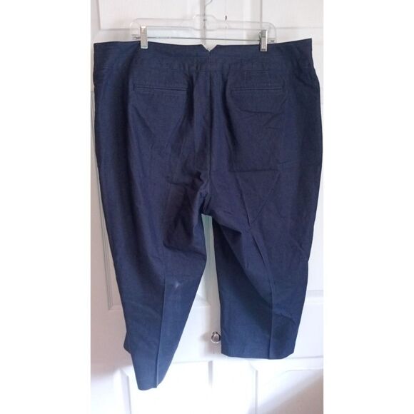 Lane Bryant dark wash long short pants size 20 - Picture 2 of 7